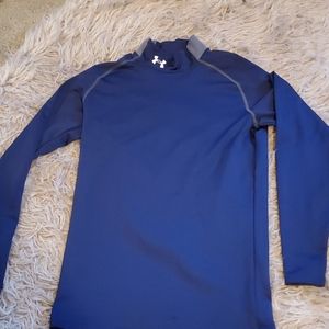Mens small UA like new #16